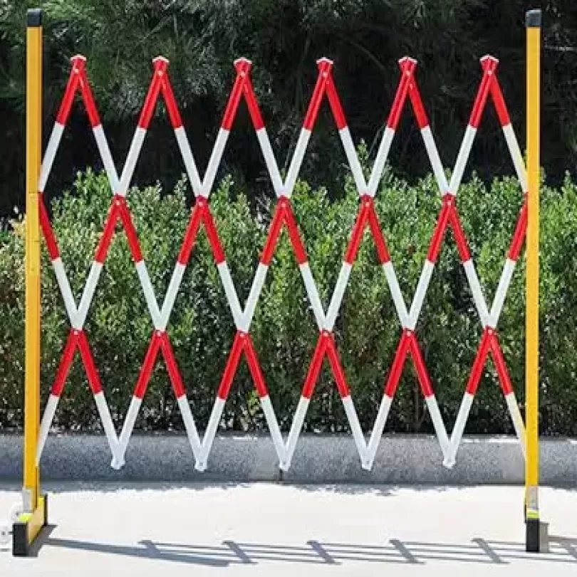 Hàng rào ngăn khu vực sửa chữa xe điện